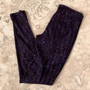 C9 leggings size xs purple and black